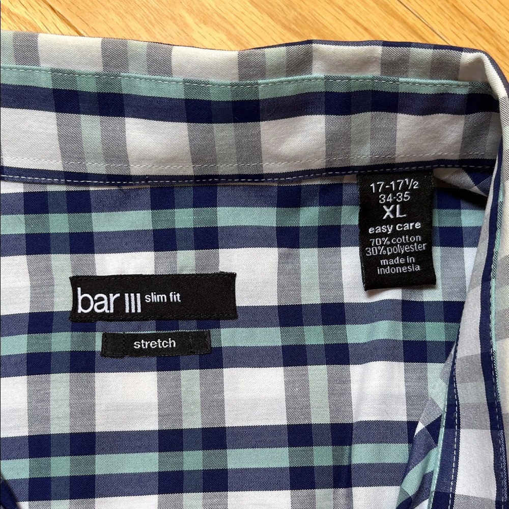 Old Navy Men's Casual Button Down Shirts - Green, Black, Blue Plaid - Picture 12 of 16